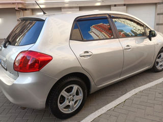 Toyota Auris foto 4