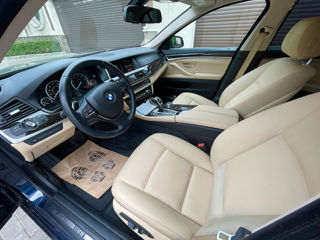 BMW 5 Series foto 4