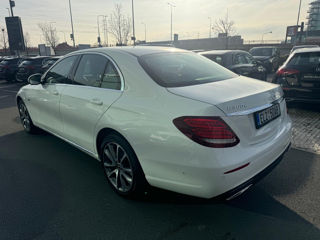 Mercedes E-Class foto 6