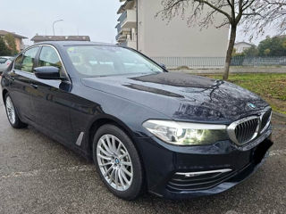 BMW 5 Series foto 3