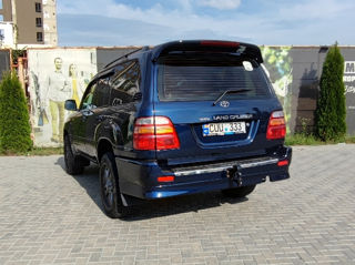 Toyota Land Cruiser foto 3