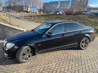 Mercedes C-Class foto 6