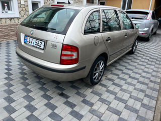 Skoda Fabia foto 5