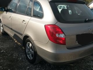 Skoda Fabia foto 1