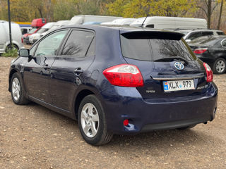 Toyota Auris foto 4