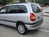 Opel Zafira foto 5