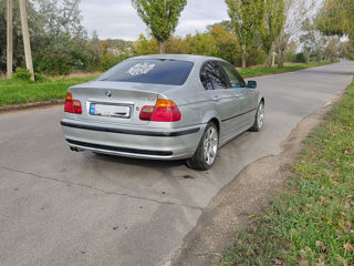 BMW 3 Series foto 4