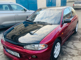 Mitsubishi Colt foto 2