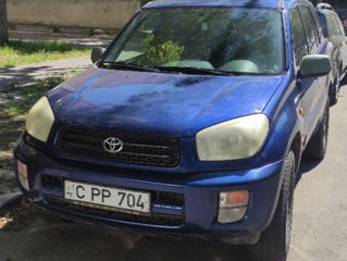 Toyota Rav 4 foto 4