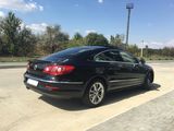 Volkswagen Passat CС foto 4