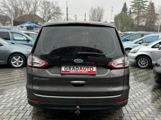 Ford Galaxy foto 4