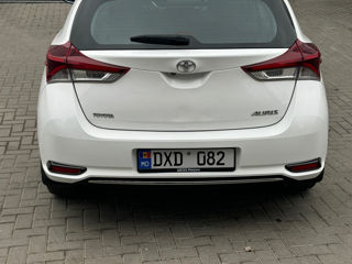 Toyota Auris foto 3