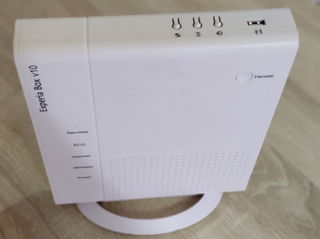 Vînd router WI-FI ZTE Experia Box v10 ZXHN H369A cu viteza de 1300 Mbit/s foto 3