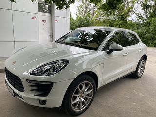 Porsche Macan foto 1