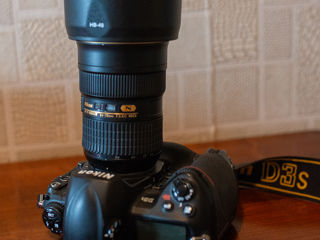 NIKON D3s + NIKON 24-70 F2.8G N + оригинальная зарядка и 3 батареи +2 CF на 16 гб