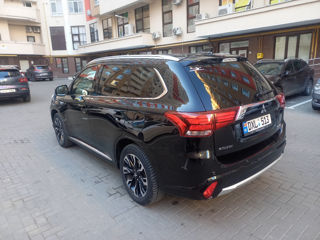 Mitsubishi Outlander foto 7