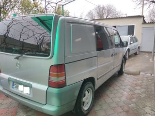 Mercedes Vito foto 4