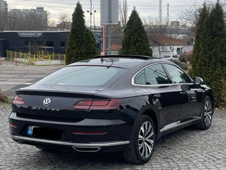 Volkswagen Arteon foto 7