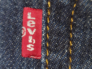 Se vinde jeans levi`s w34 foto 5