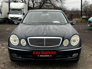 Mercedes E-Class foto 2