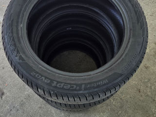 Hankook Winter I*cept Evo2 215/55 R17 98V foto 3