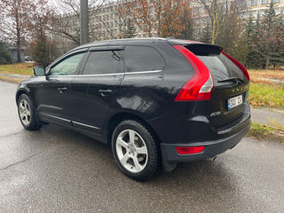 Volvo XC60 foto 4