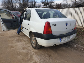 Piese Dacia logan 2008  1.4 benzin . foto 2