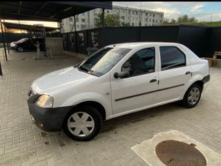 Dacia Logan foto 6