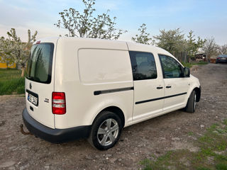 Volkswagen Caddy foto 2