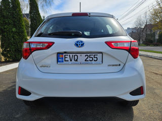 Toyota Yaris foto 4