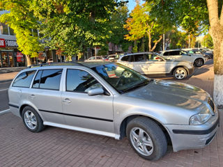 Skoda Octavia foto 2