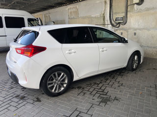 Toyota Auris foto 5