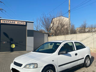 Opel Astra foto 2