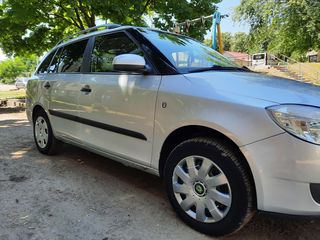 Skoda Fabia foto 3