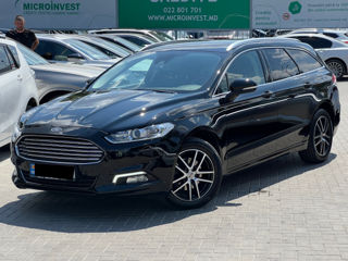 Ford Mondeo foto 1