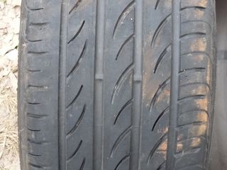 шины Pirelli  235/35/19 foto 3