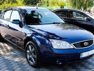 Ford Mondeo foto 1