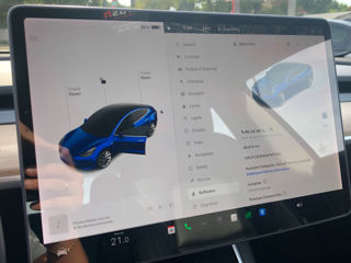 Tesla Model 3 foto 13