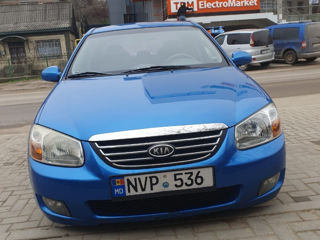 KIA Cerato foto 3