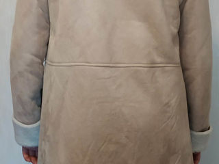 Новое, женское весеннее пальто (дублёнка), (лёгкое, не зимнее), цвет светло - бежевый, l 48-50-52 foto 2
