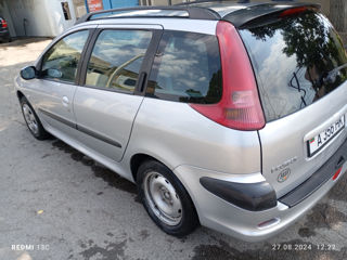 Peugeot 206 foto 4