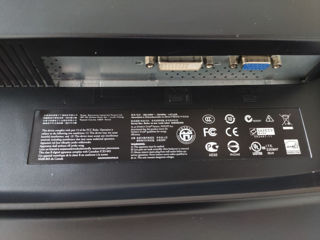 23 inch FullHD DVI-D VGA 300cd Philips 231e foto 2