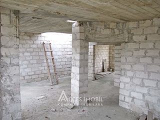 Casă în 2 nivele, varianta gri! 540 m2 + 6 ari teren! foto 10