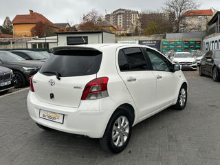 Toyota Yaris foto 4