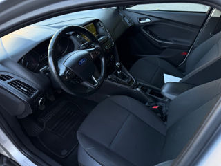 Ford Focus foto 8