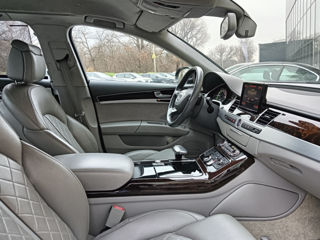 Audi A8 foto 10