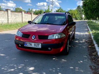 Renault Megane foto 2