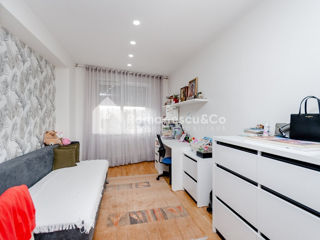 Apartament cu 2 camere, 100 m², Centru, Chișinău foto 12