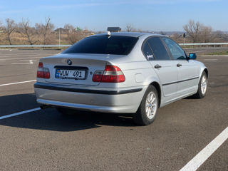 BMW 3 Series foto 4