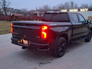 Chevrolet Silverado foto 3